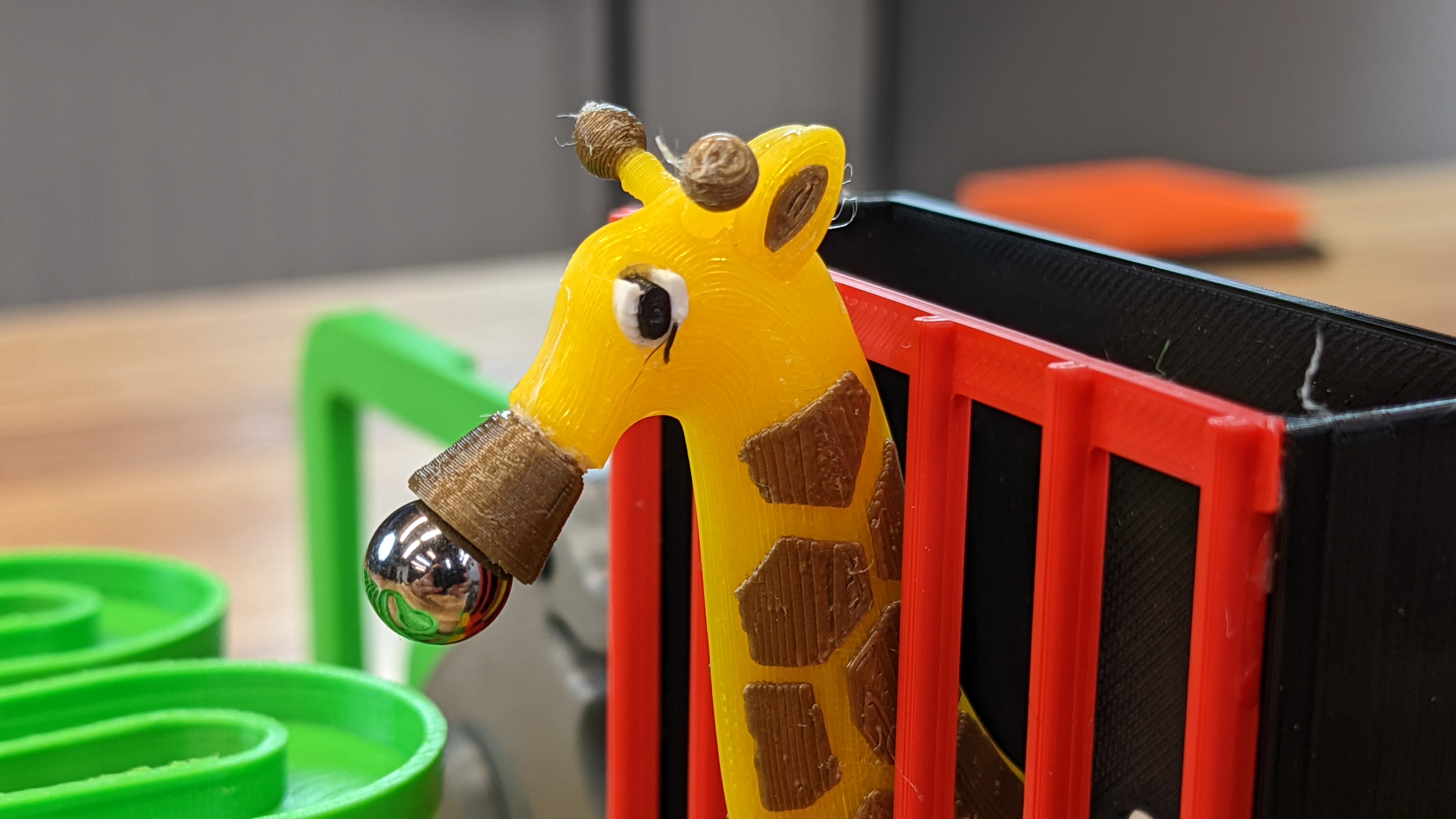 Giraffe for marble circus for MMU2