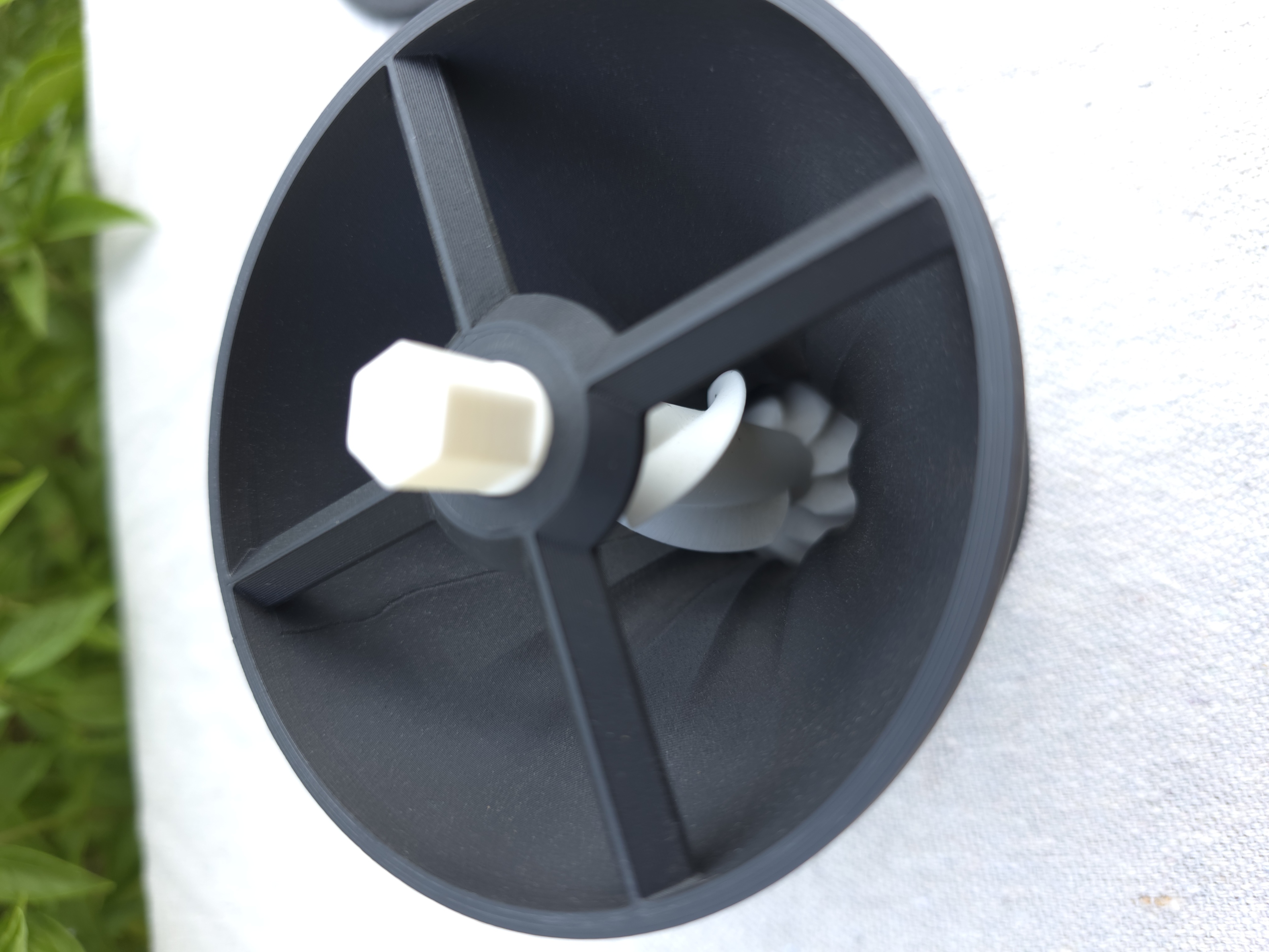 Basil Seed Thresher 2.0 — thumbnail 4