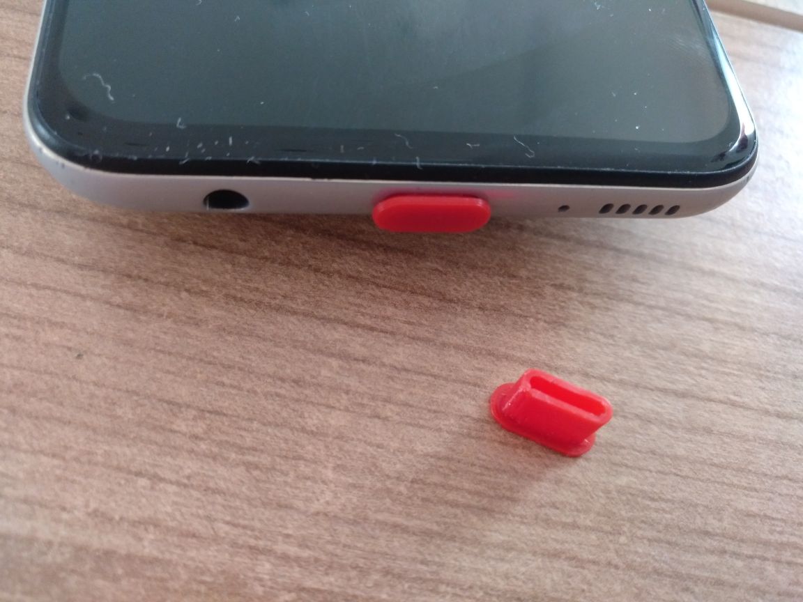 USB-C blind plug / dust protection