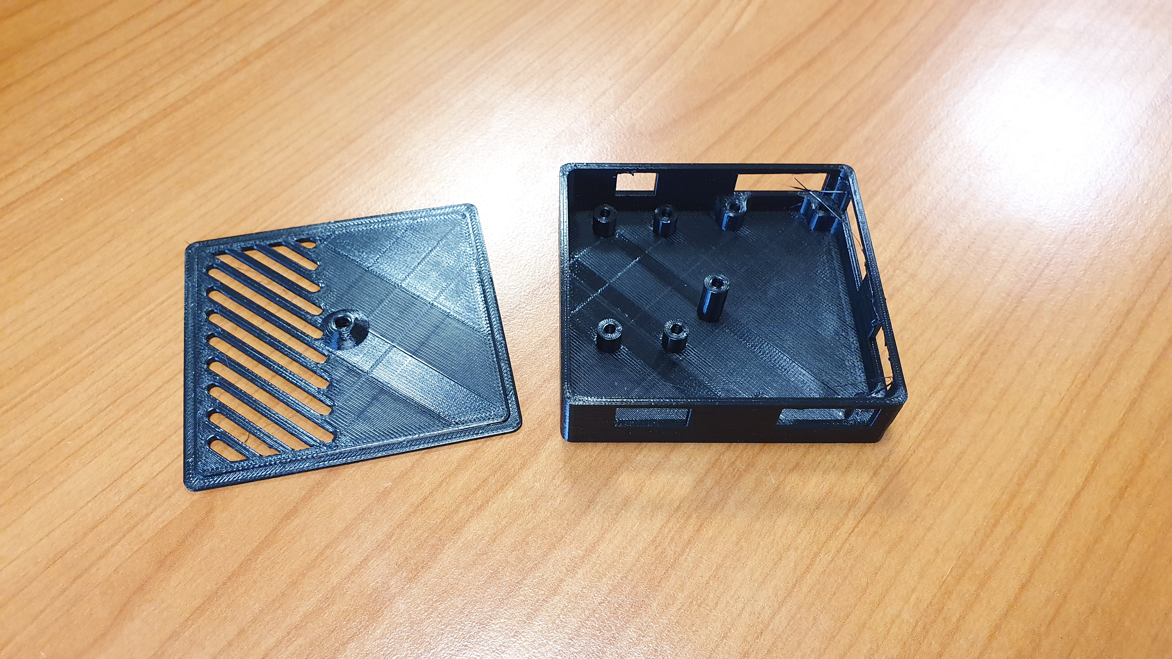 Raspberry PI Zero W + KIS3R33S Enclosure