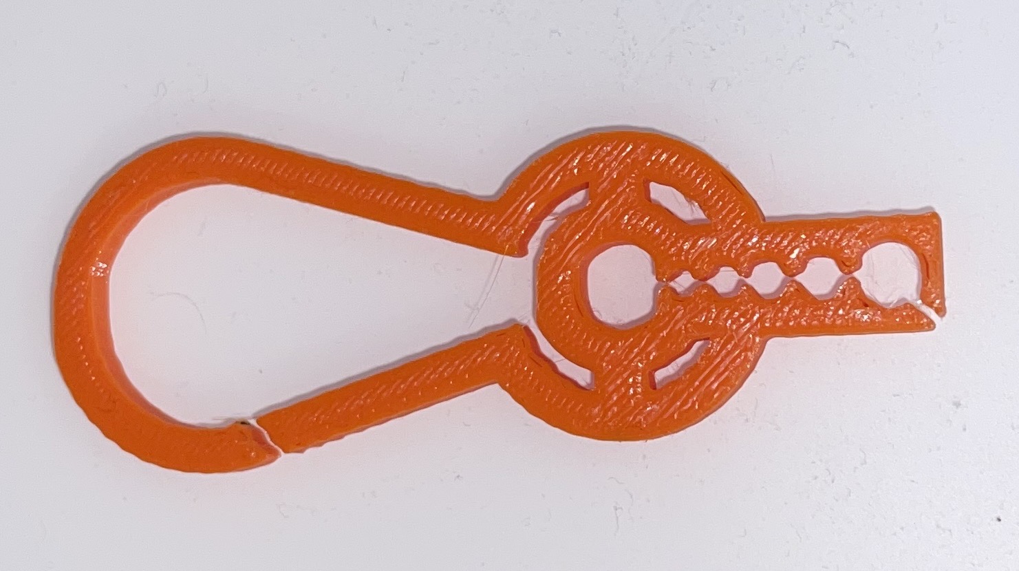 Flag Carabiner Clip (Indoors only) by microtherion Download free STL