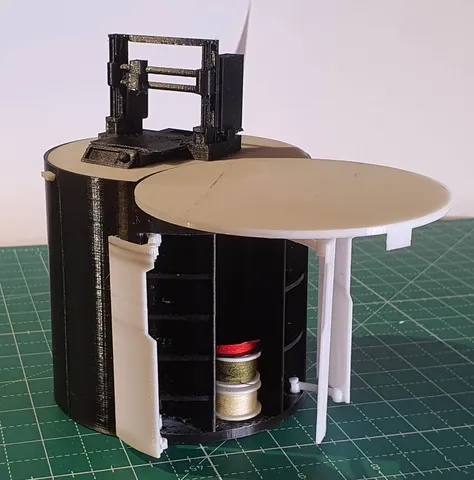 3D printed table with hidden 3D printer