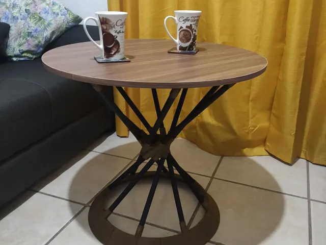Mesa tubular circular