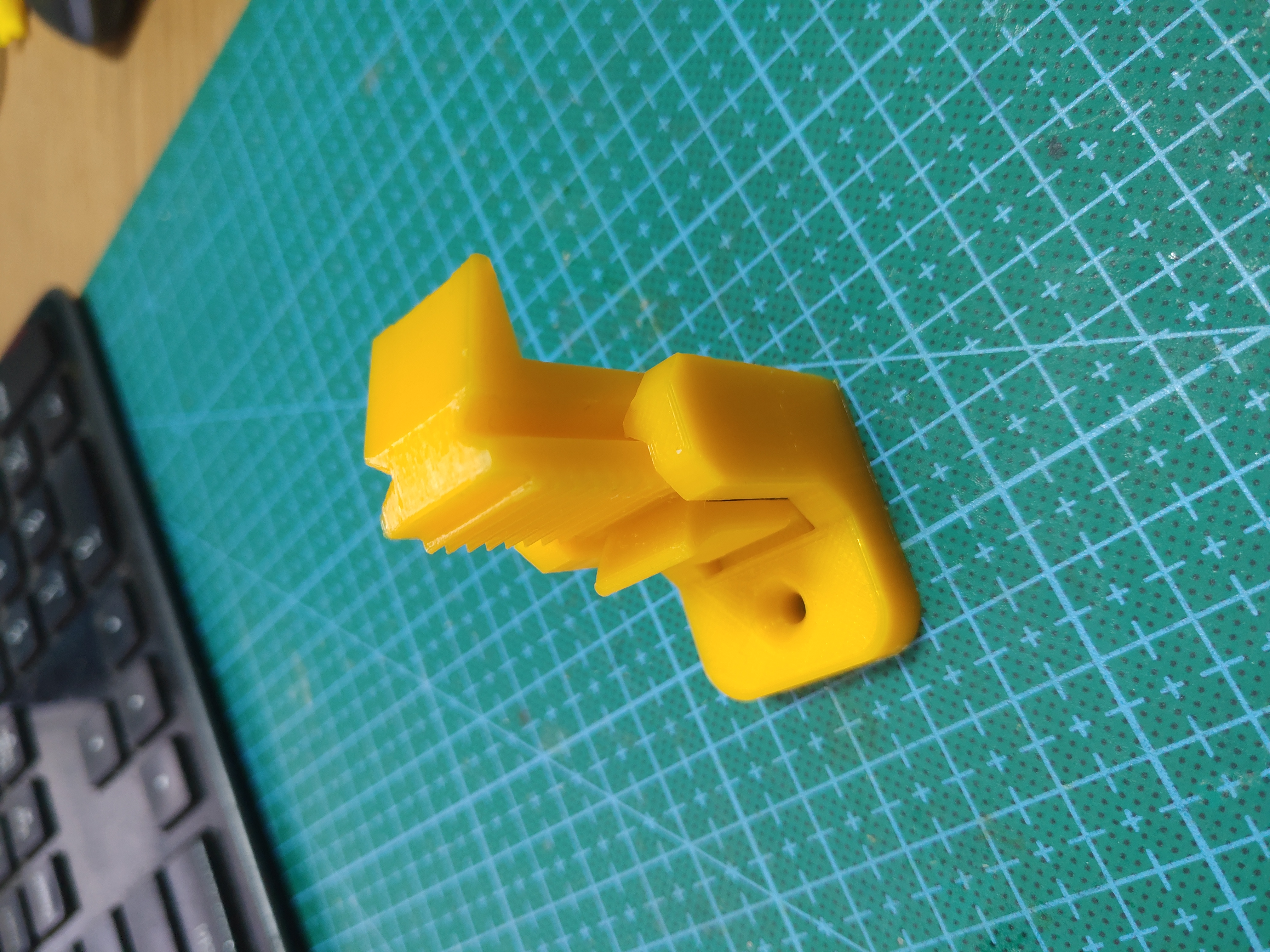 Miniatura 8 do modelo 3D Socket Clip