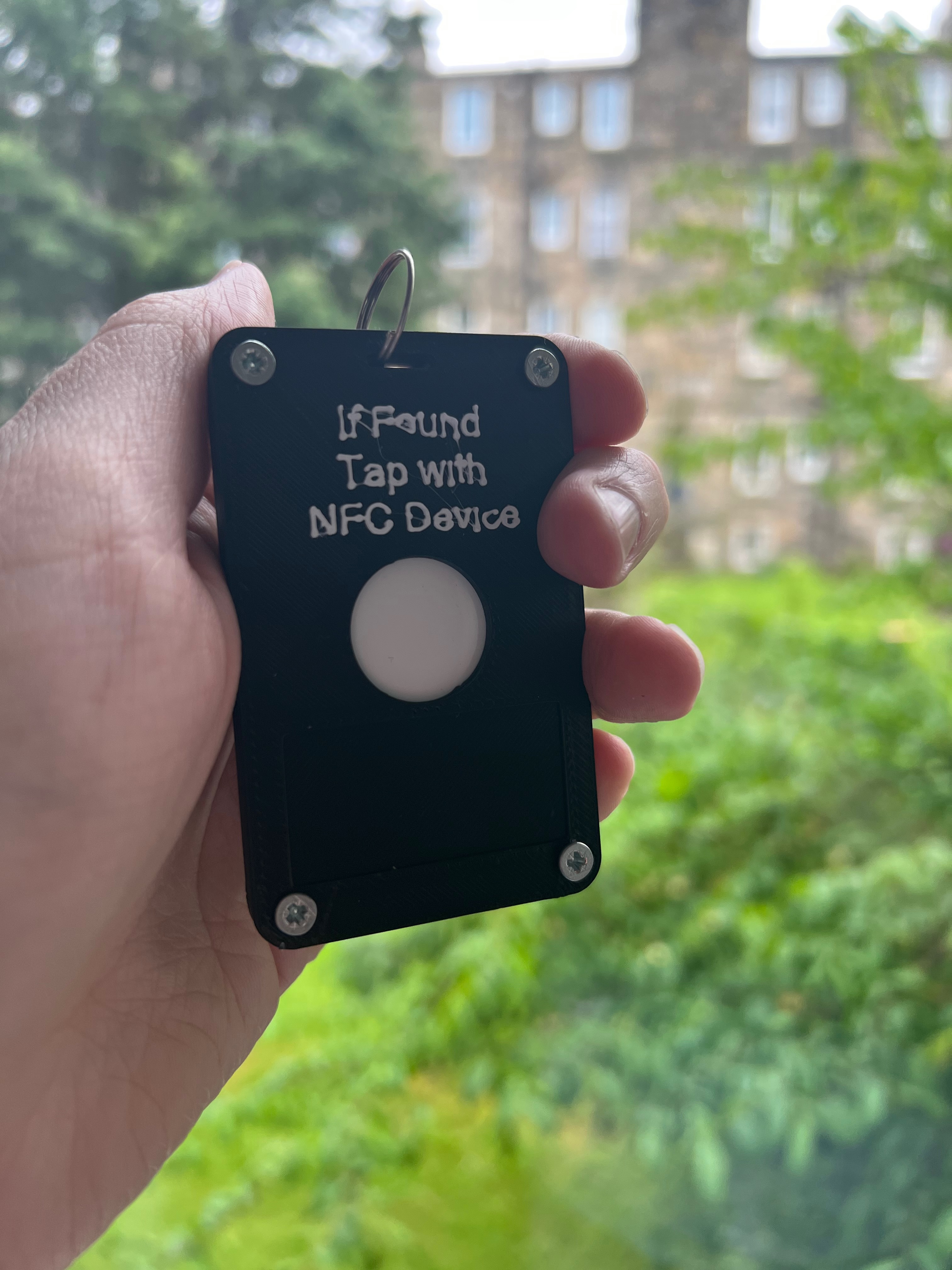 Apple AirTag Luggage Tag by ohheyrj Download free STL model