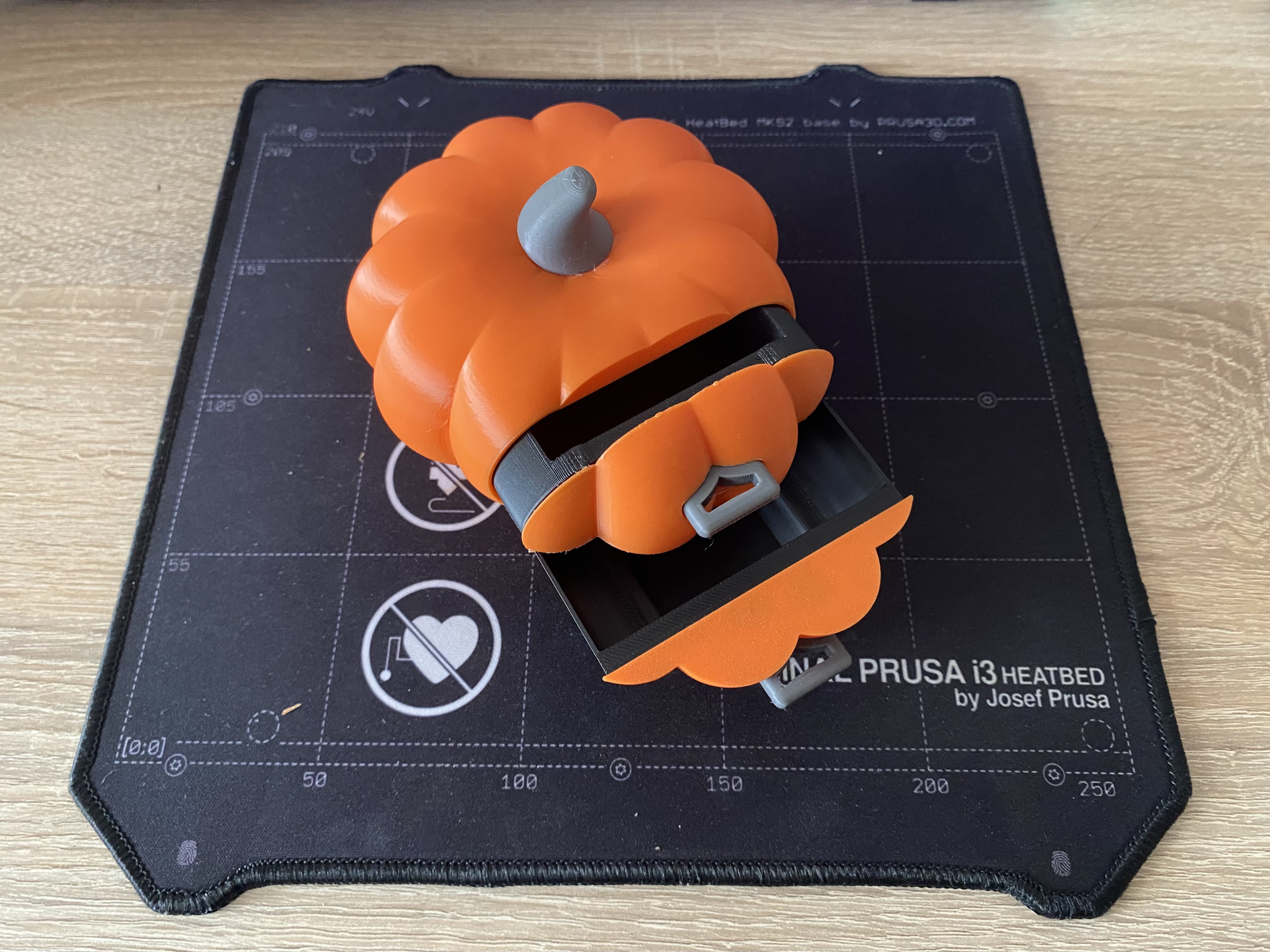 Miniatura 4 do modelo 3D Little Pumpkin
