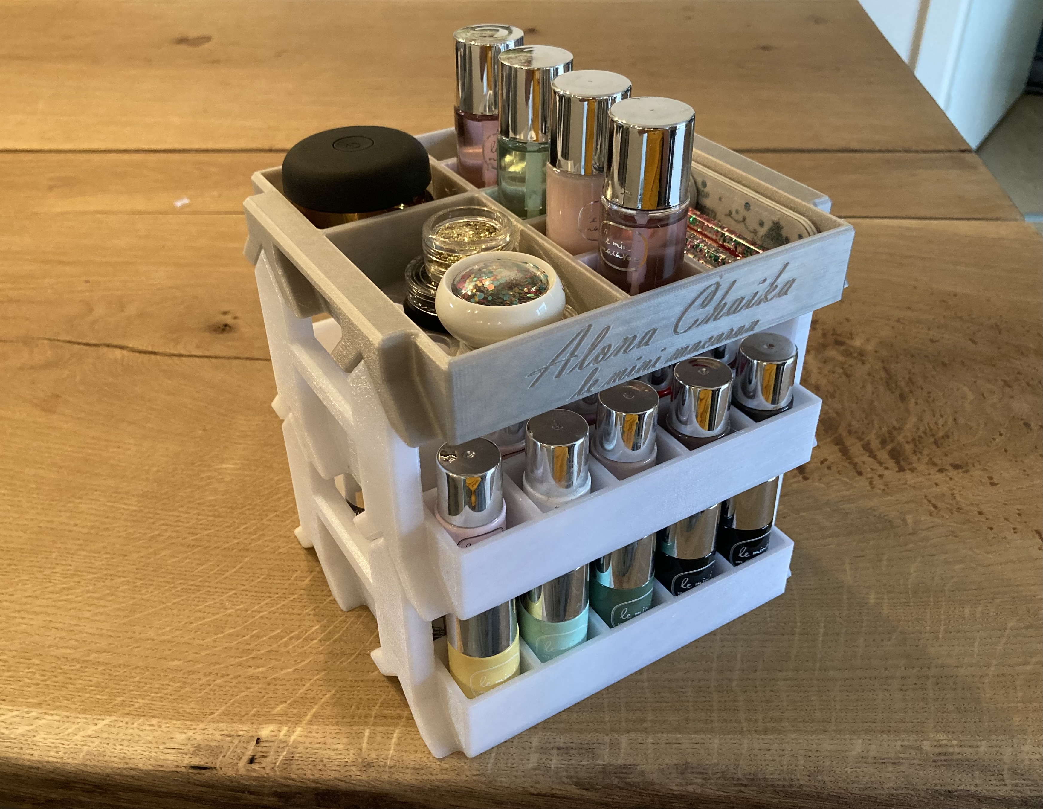 Miniatura 2 do modelo 3D Le mini Macaron Organizer