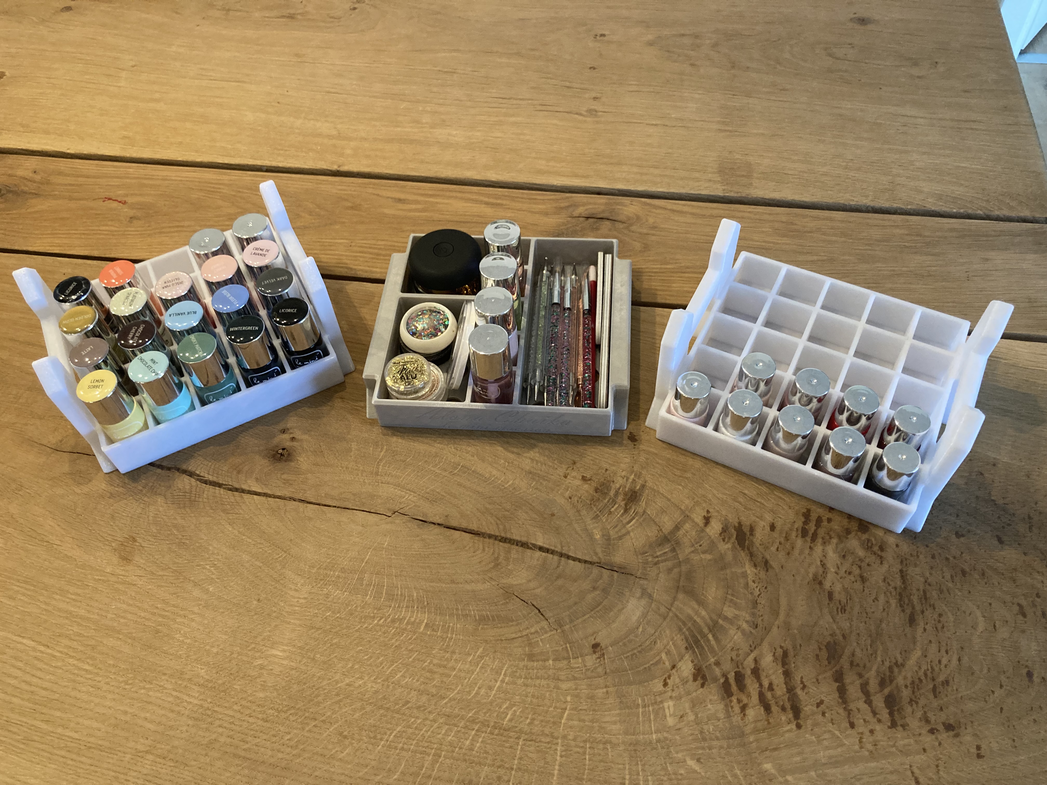 Miniatura 3 do modelo 3D Le mini Macaron Organizer