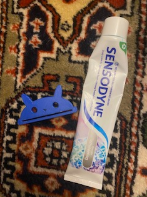 cat toothpaste squeezers!