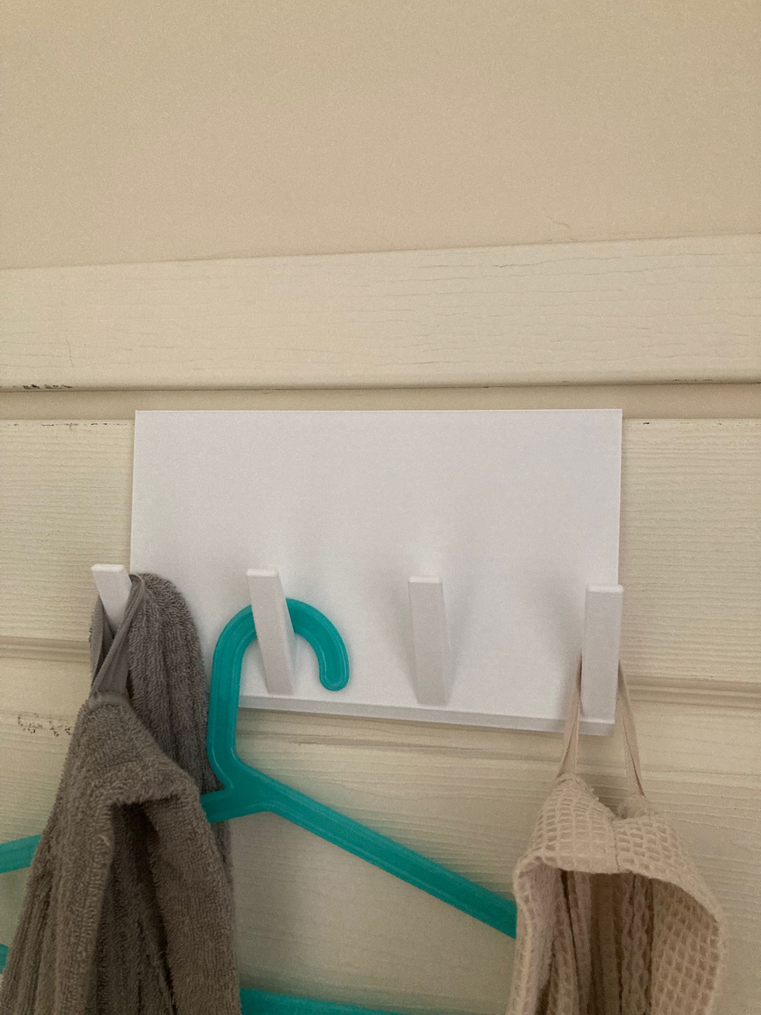 Overdoor hook