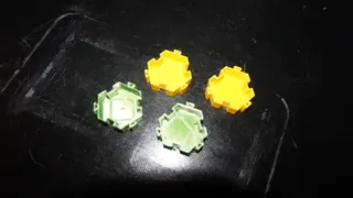 HexSwatch: interlocking filament swatches.