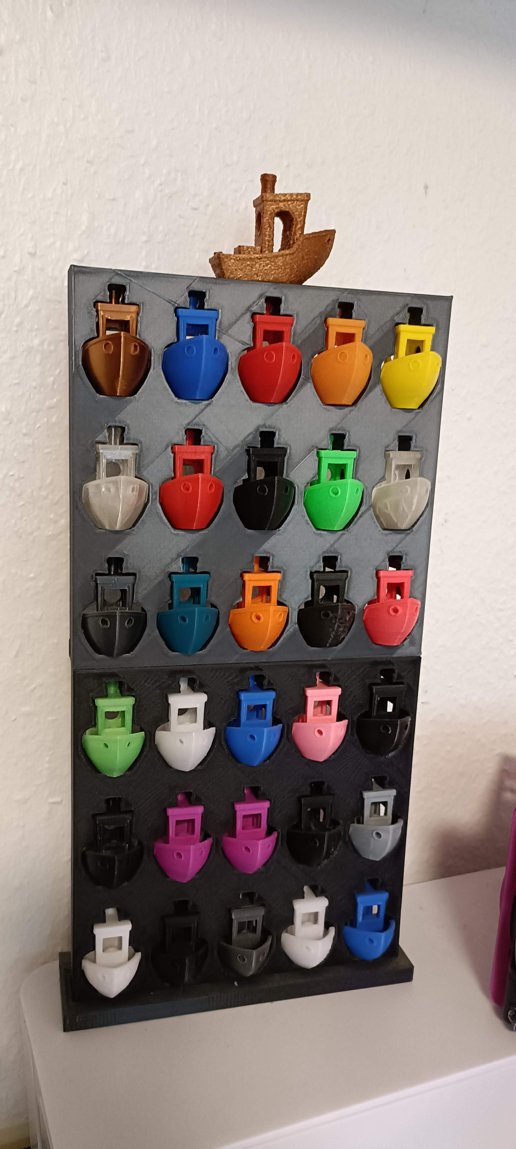 The ultimate #3DBenchy storage by Jacker | Download free STL model ...