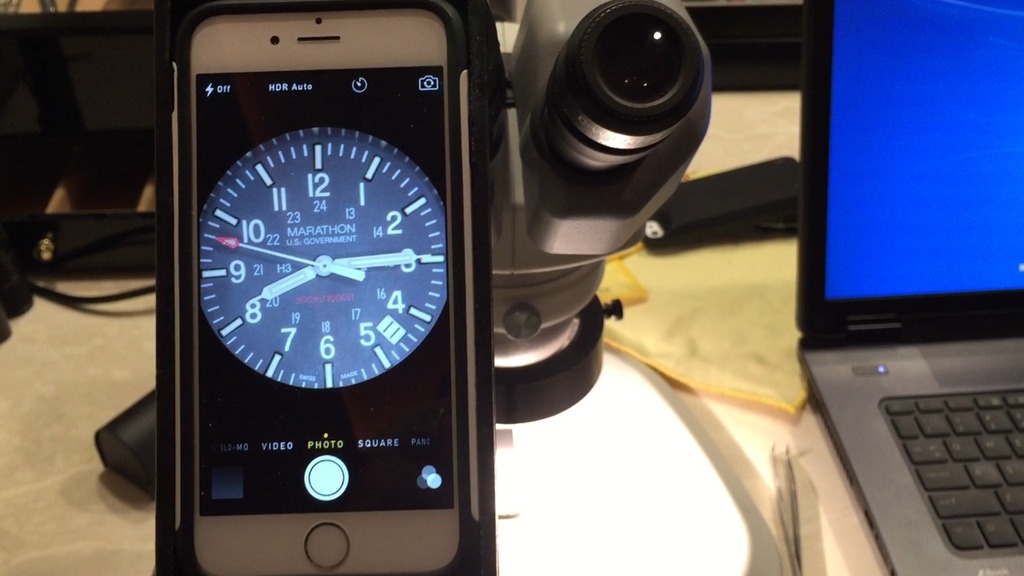 Miniatura 2 do modelo 3D iPhone 6 microscope adaptor