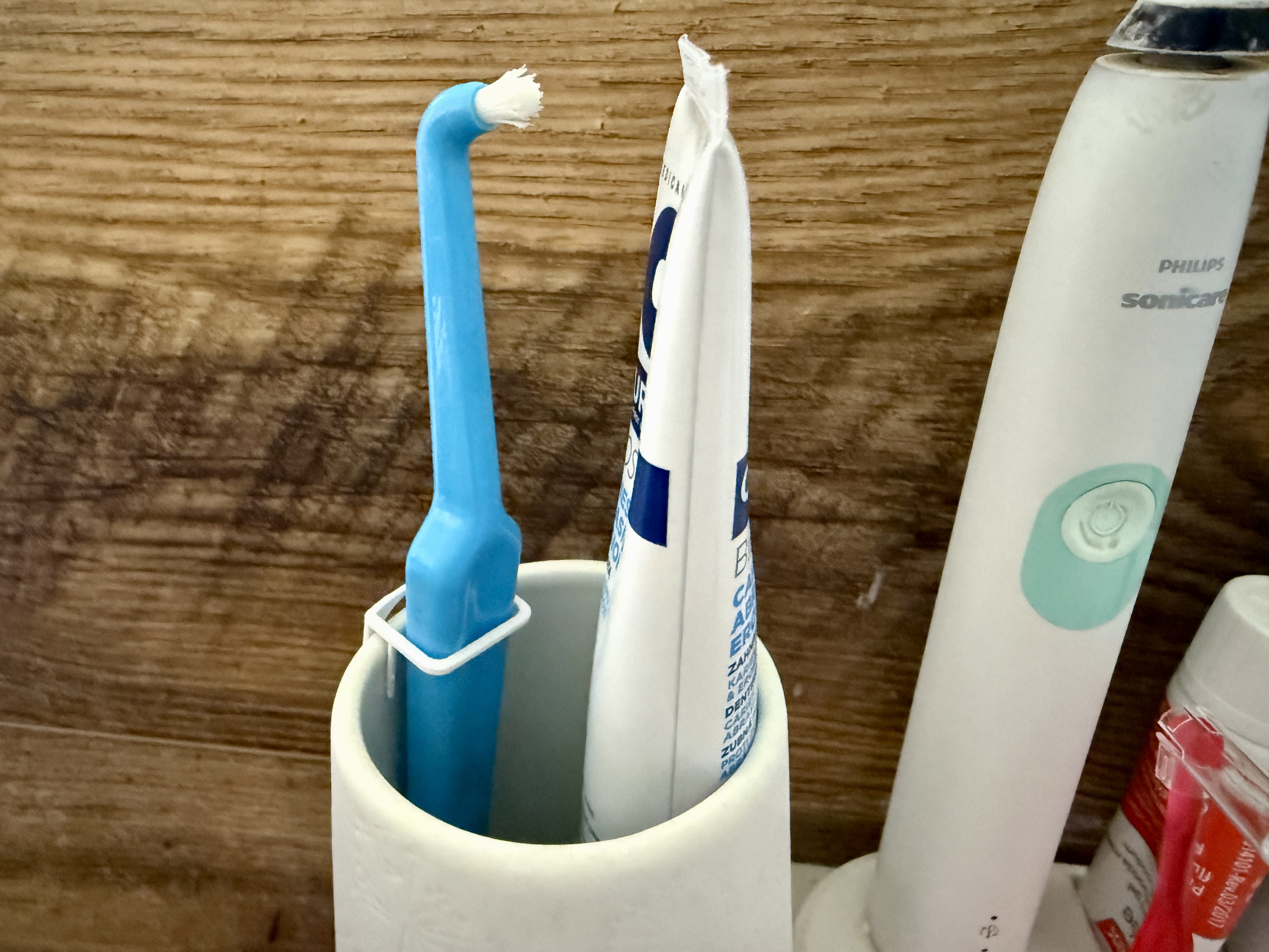 Toothbrush Holder (for Cup with 60 mm Diameter)