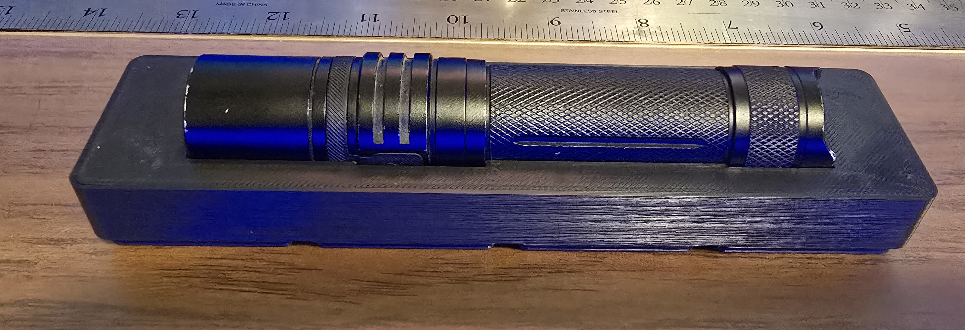 Fenix UC30 holder for Gridfinity