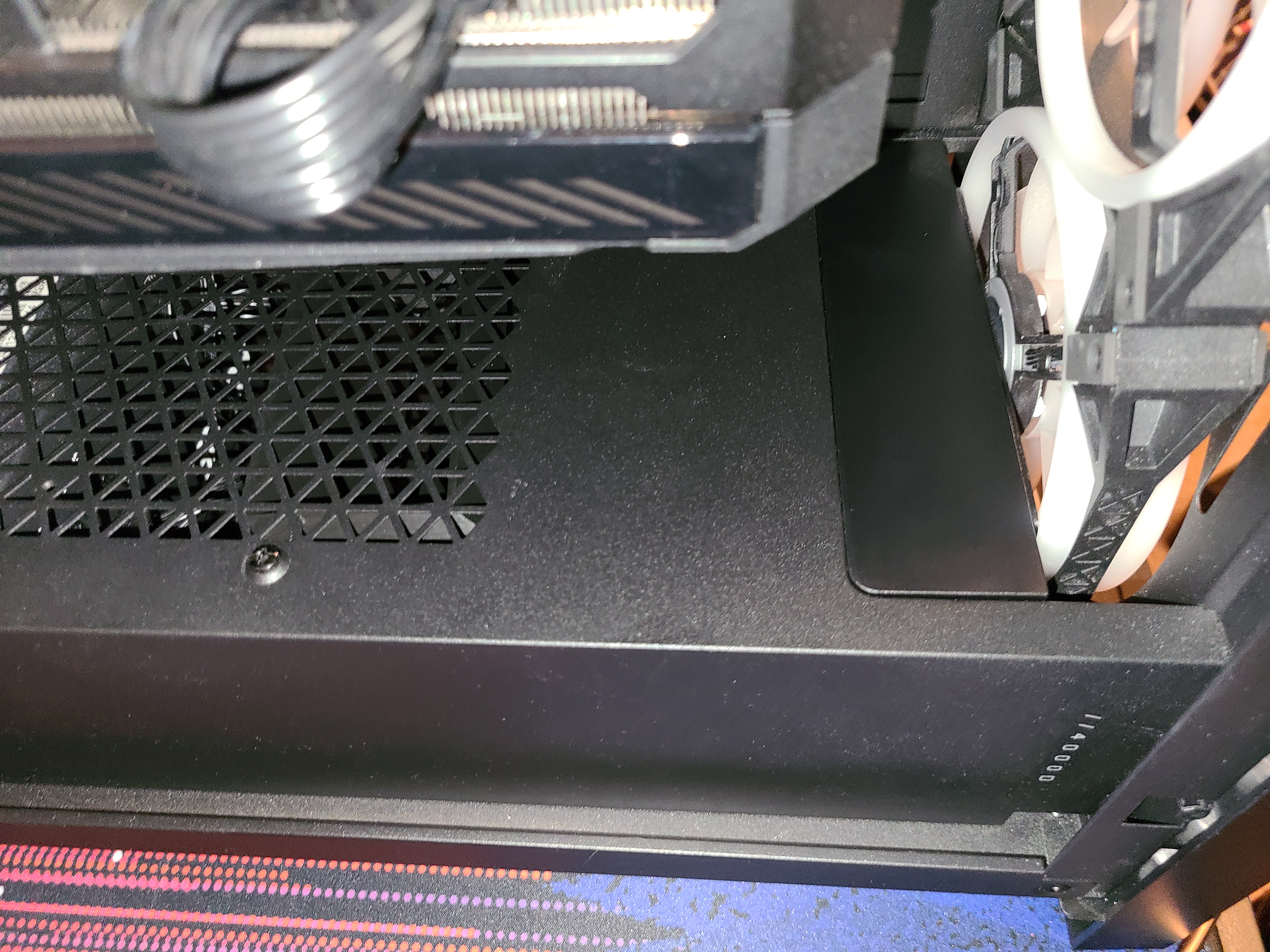 Corsair 4000D GPU Fan Intake Supportless