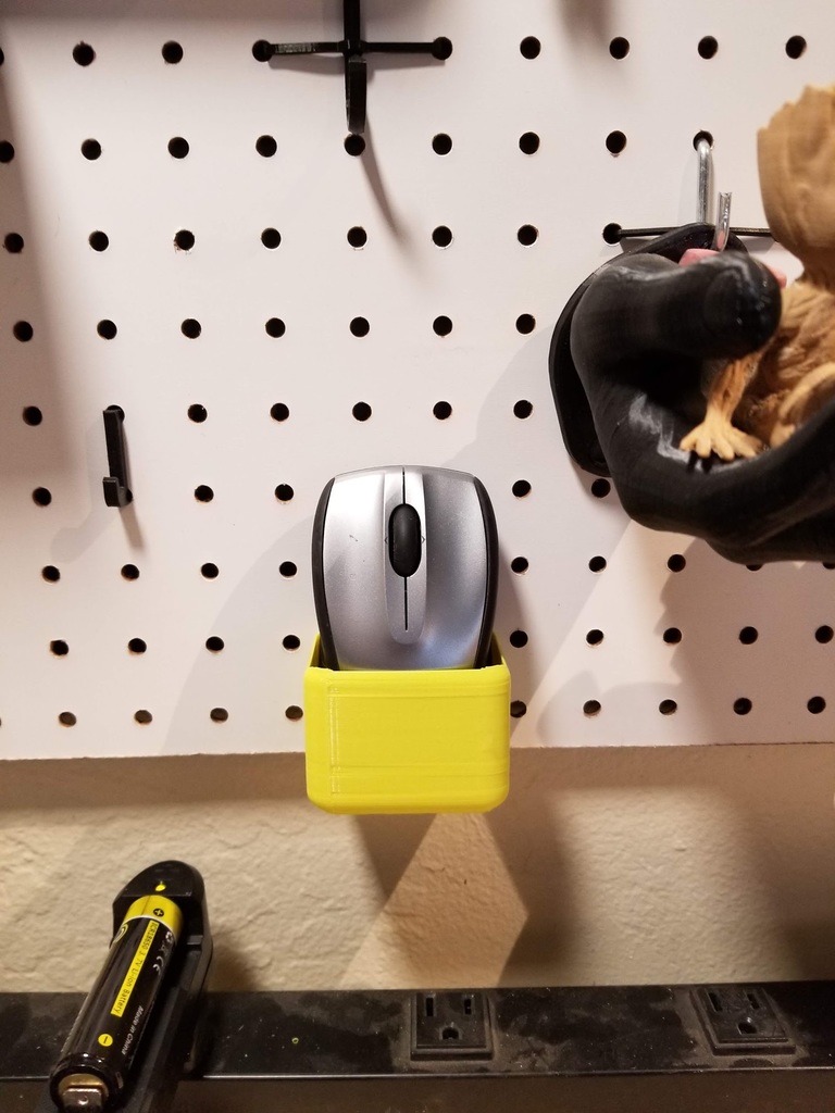 Miniatura 3 do modelo 3D Pegboard box