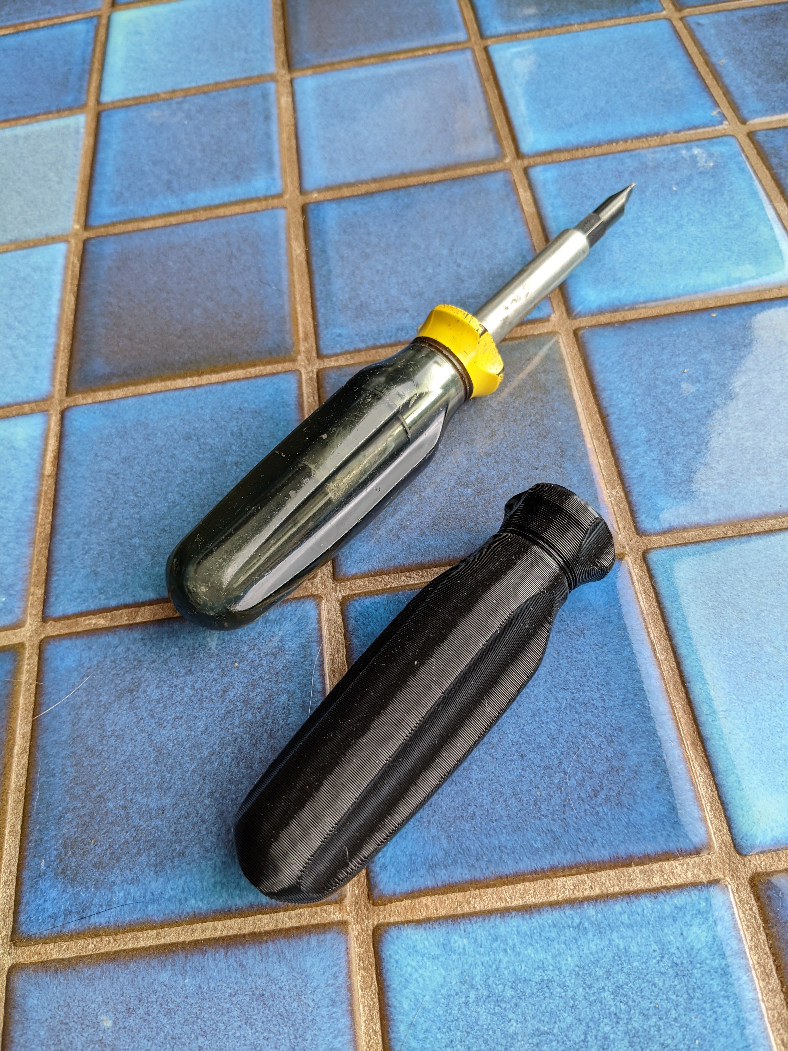 ASavageHandle