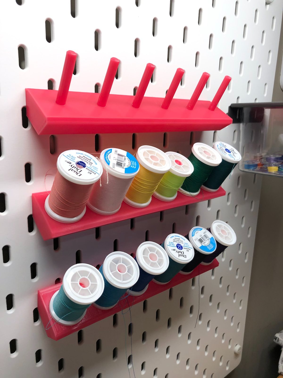 Skadis thread spool holder by StreelyDan Download free STL model