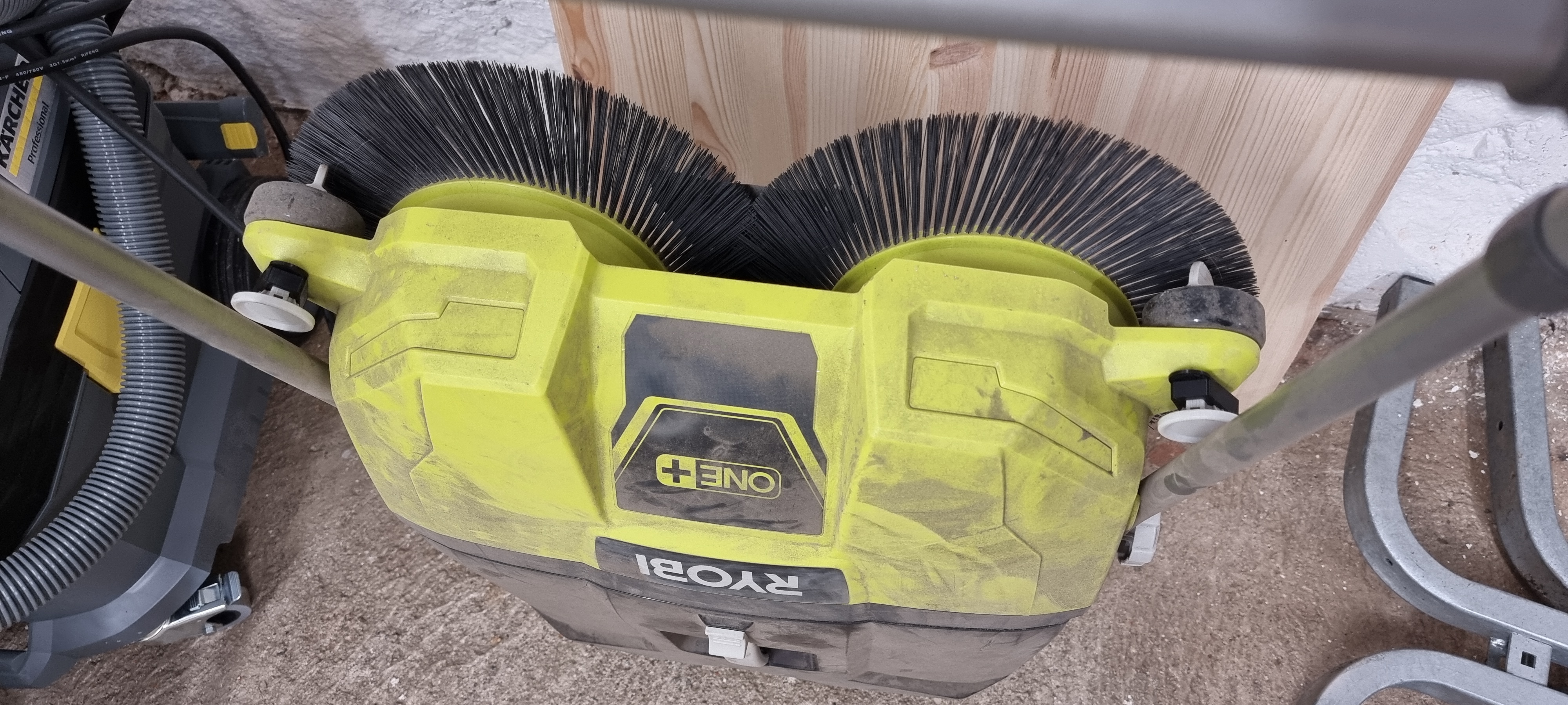 Ryobi Sweeper locking clips — thumbnail 2