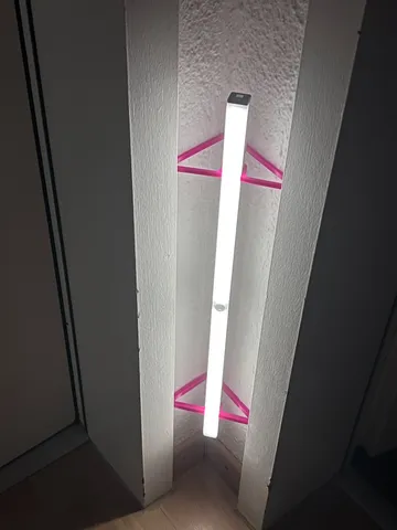 LED bar holder