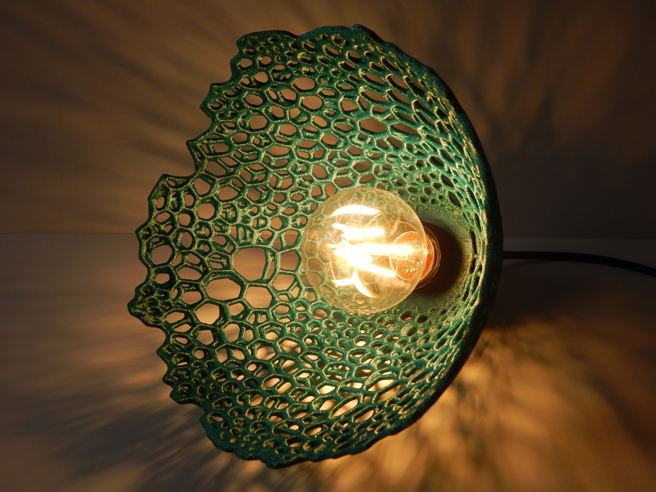 Miniatura 5 do modelo 3D Voronoi Lampshade E27