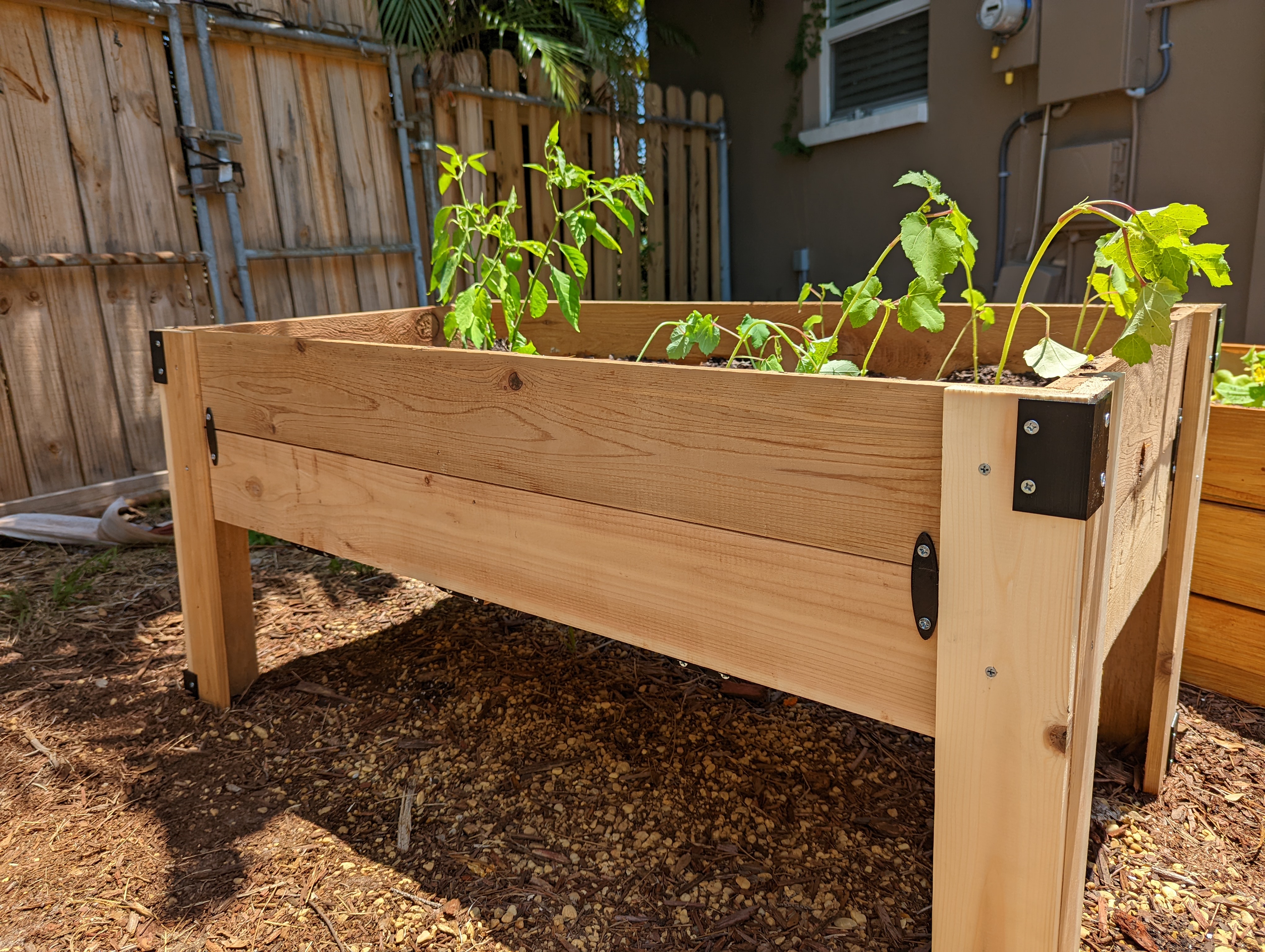 garden bed brackets