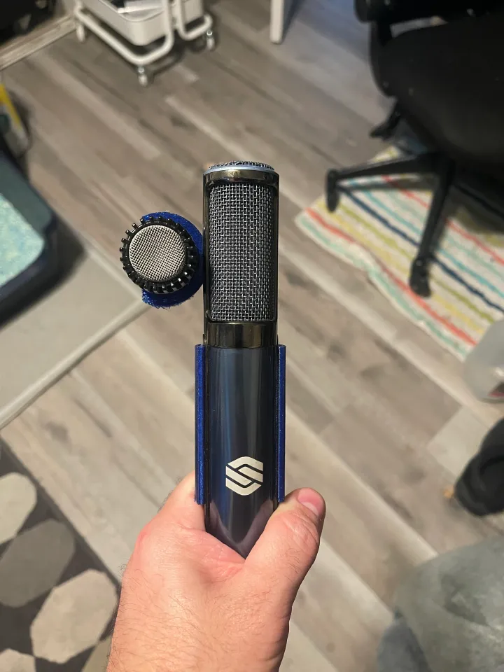 Is my new MV7 fake? : r/Shure