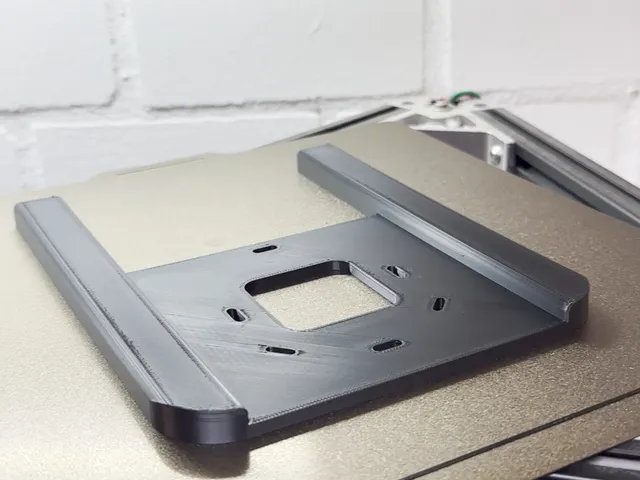 Ubiquiti Unifi U6 Enterprise In-Wall - Desk Stand