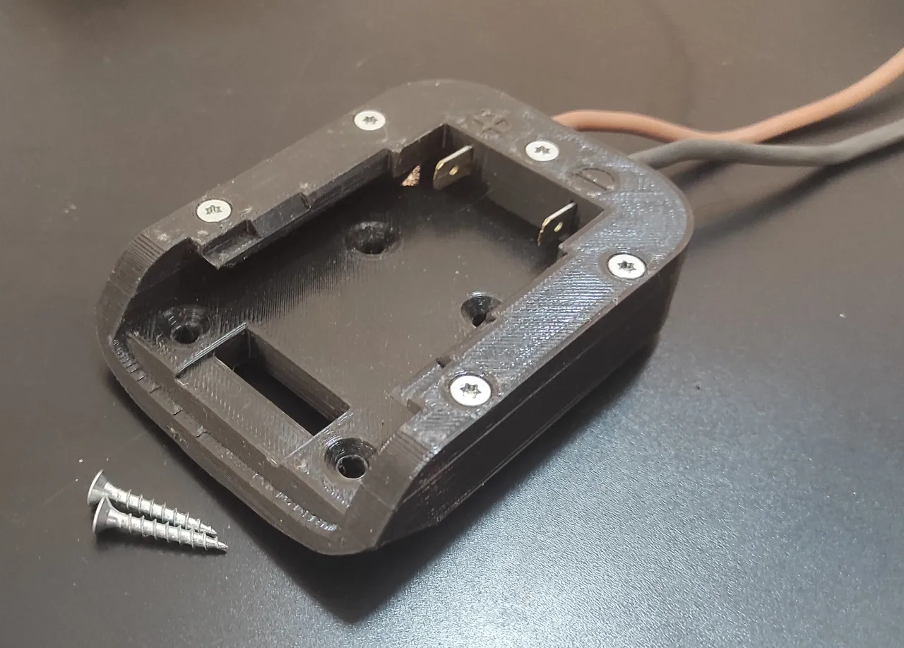 DeWalt battery adapter by JankieL | Download free STL model ...
