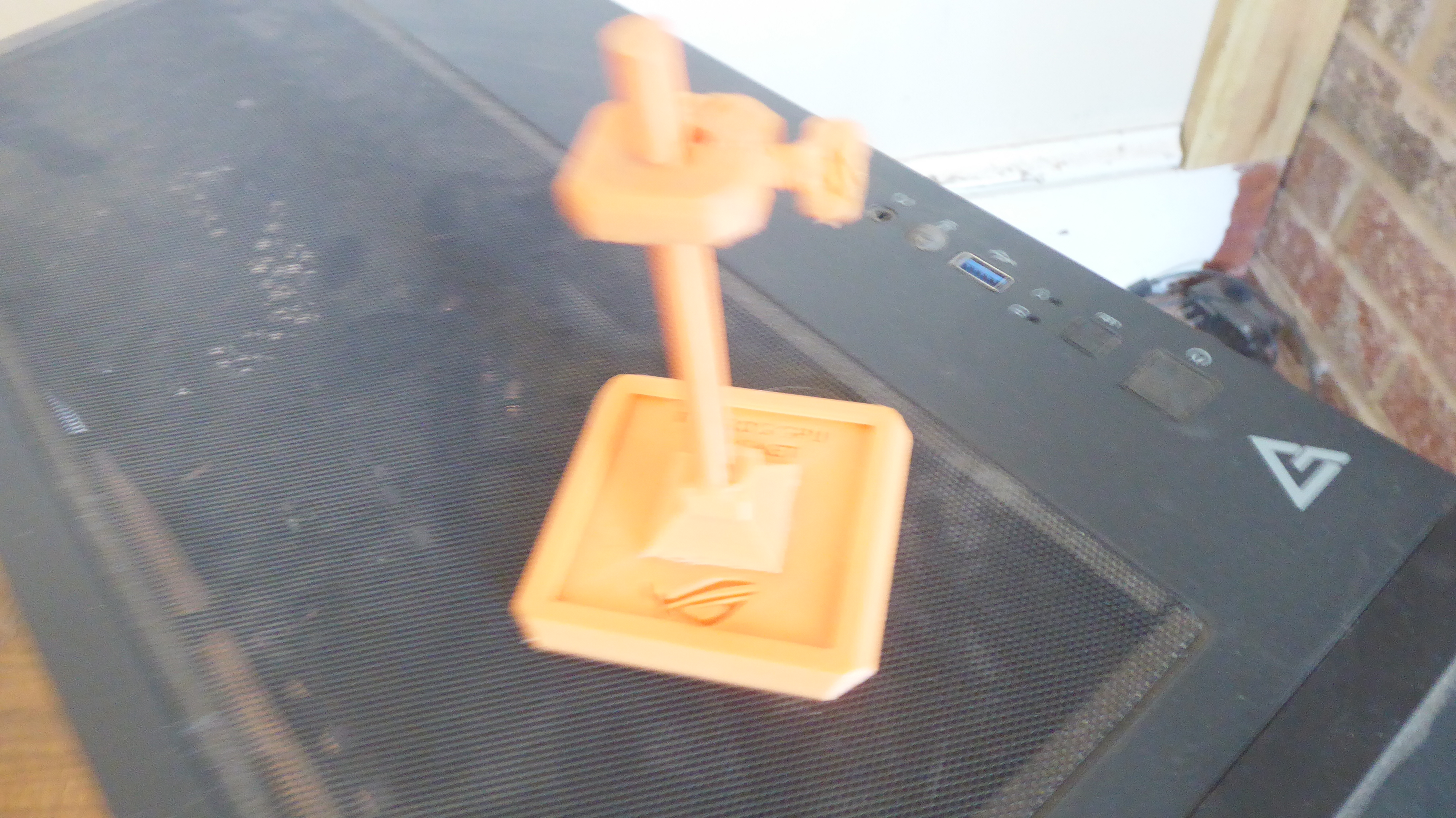 Miniatura 3 do modelo 3D ROG GPU Support