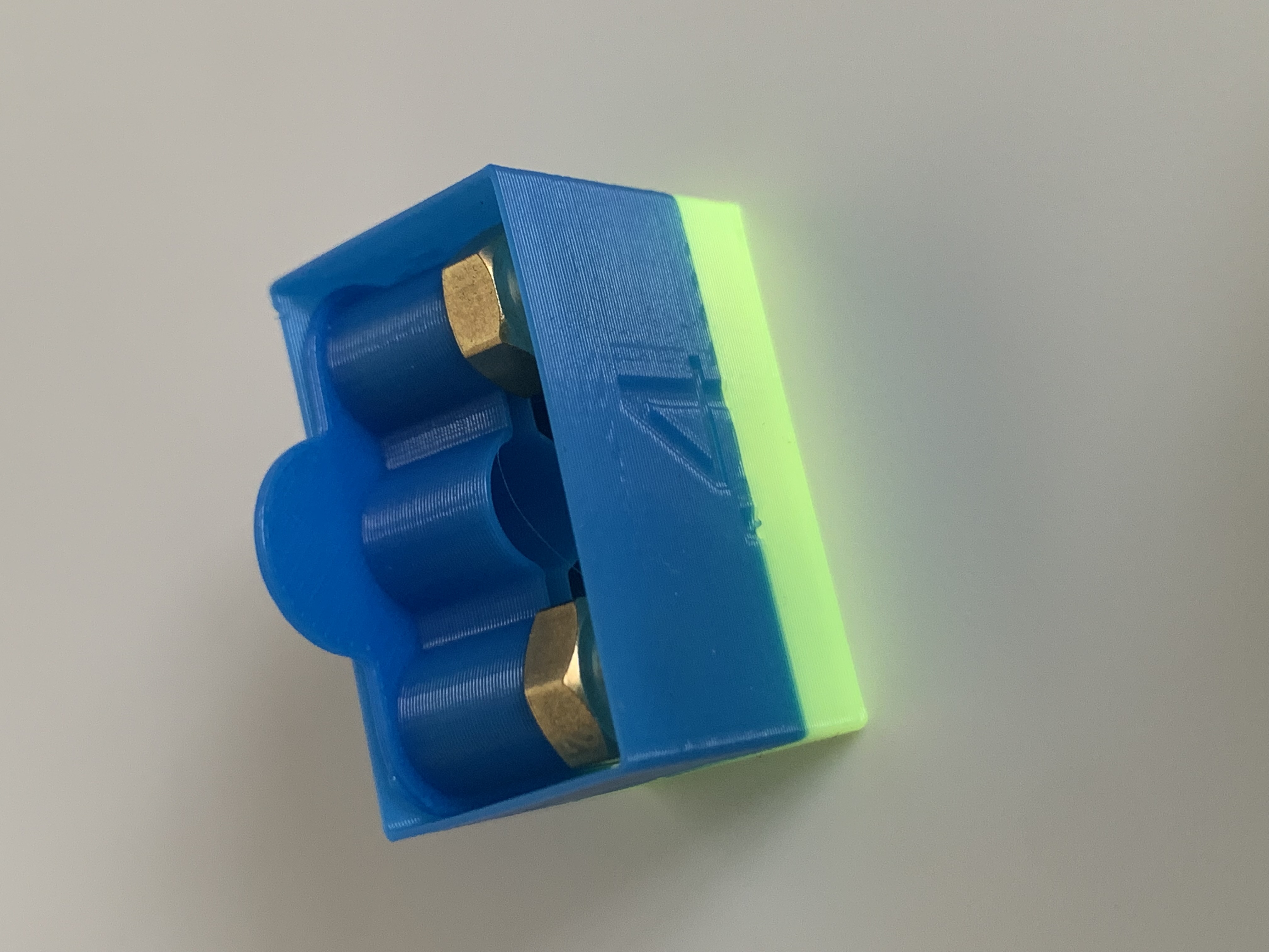 Miniatura 4 do modelo 3D Tiny Nozzle Box Vase Mode Customizable