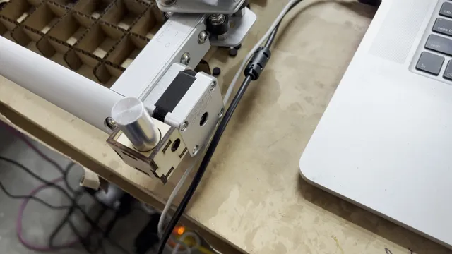Laser distance spacer holder for the Ortur Aufero Laser 2