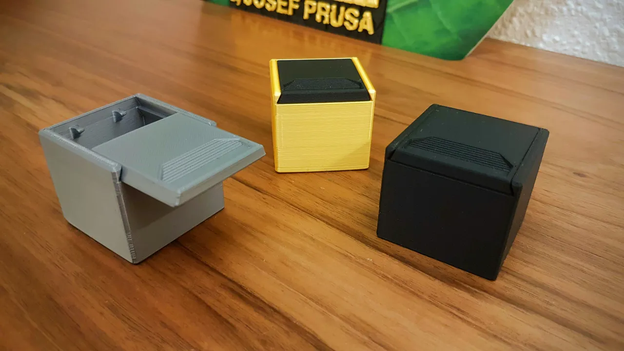 STL file small storage box with lid 🤏・3D printer design to