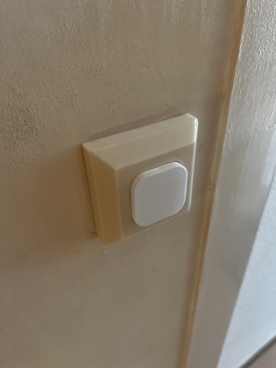 Tradfri Lightswitch Mount — thumbnail 3