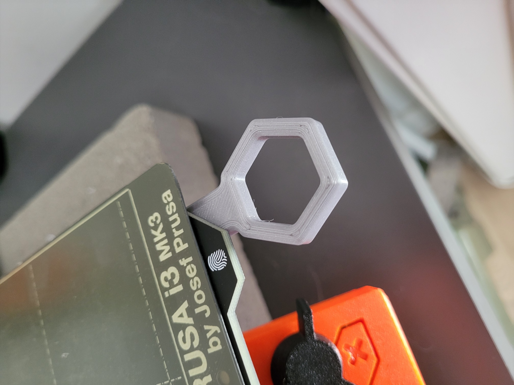 Prusa MK3 Hex Bed Handle