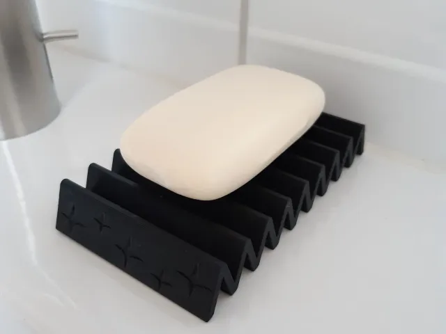 universal soap dish