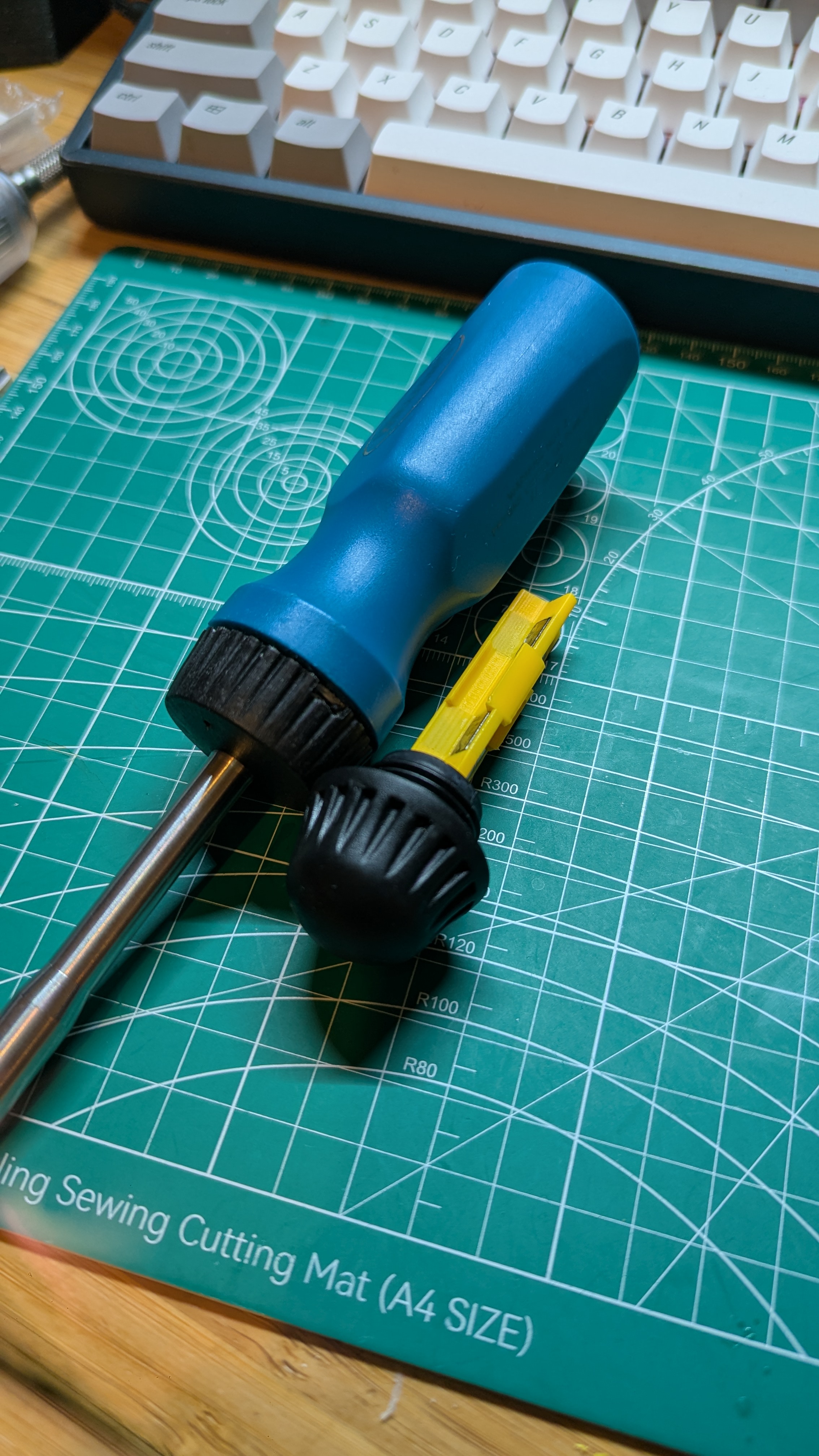 Williams Rachet Screwdriver bit holder.