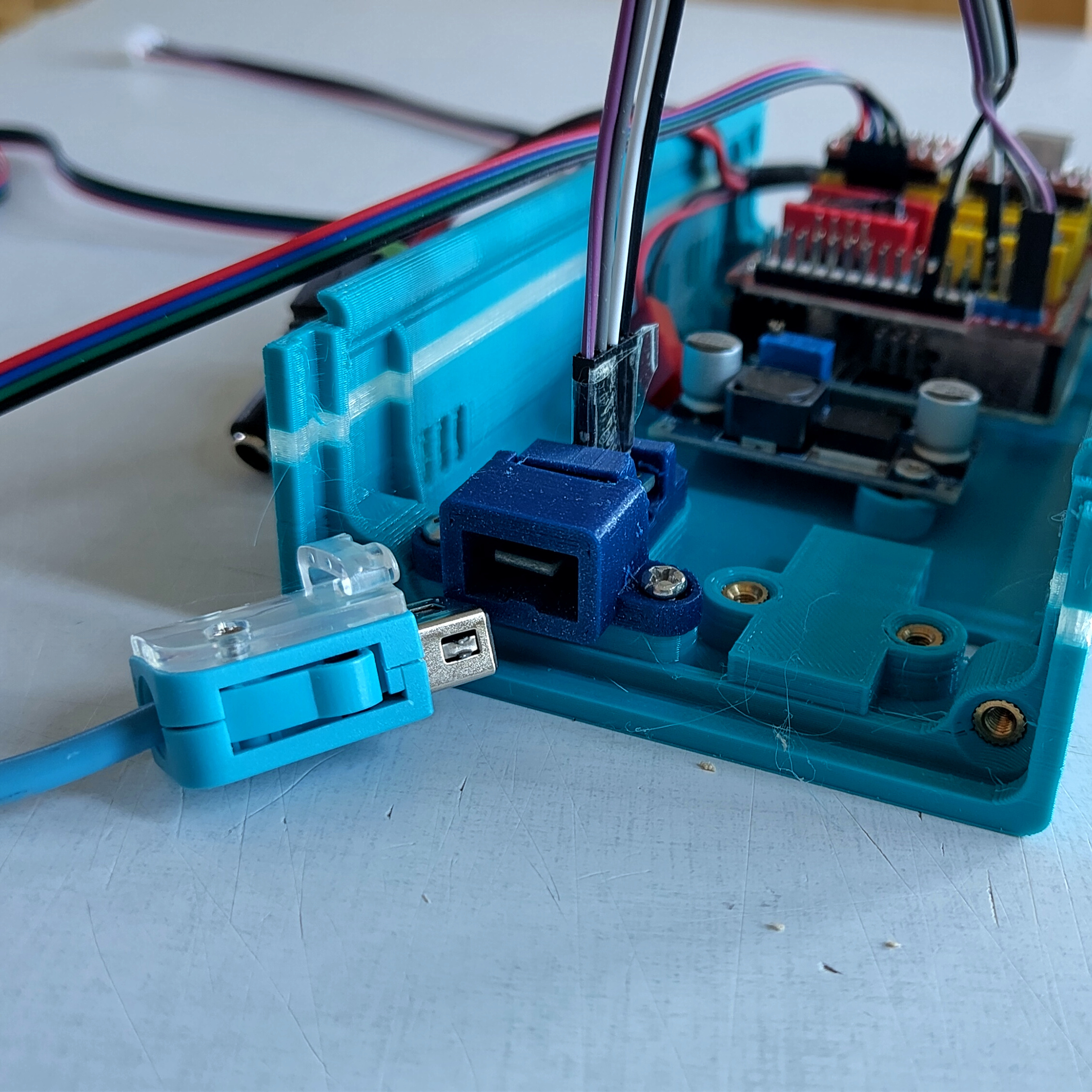 Nunchuck Wii adapter for CNC motor driving housing REMIX of https://www.thingiverse.com/thing:951963