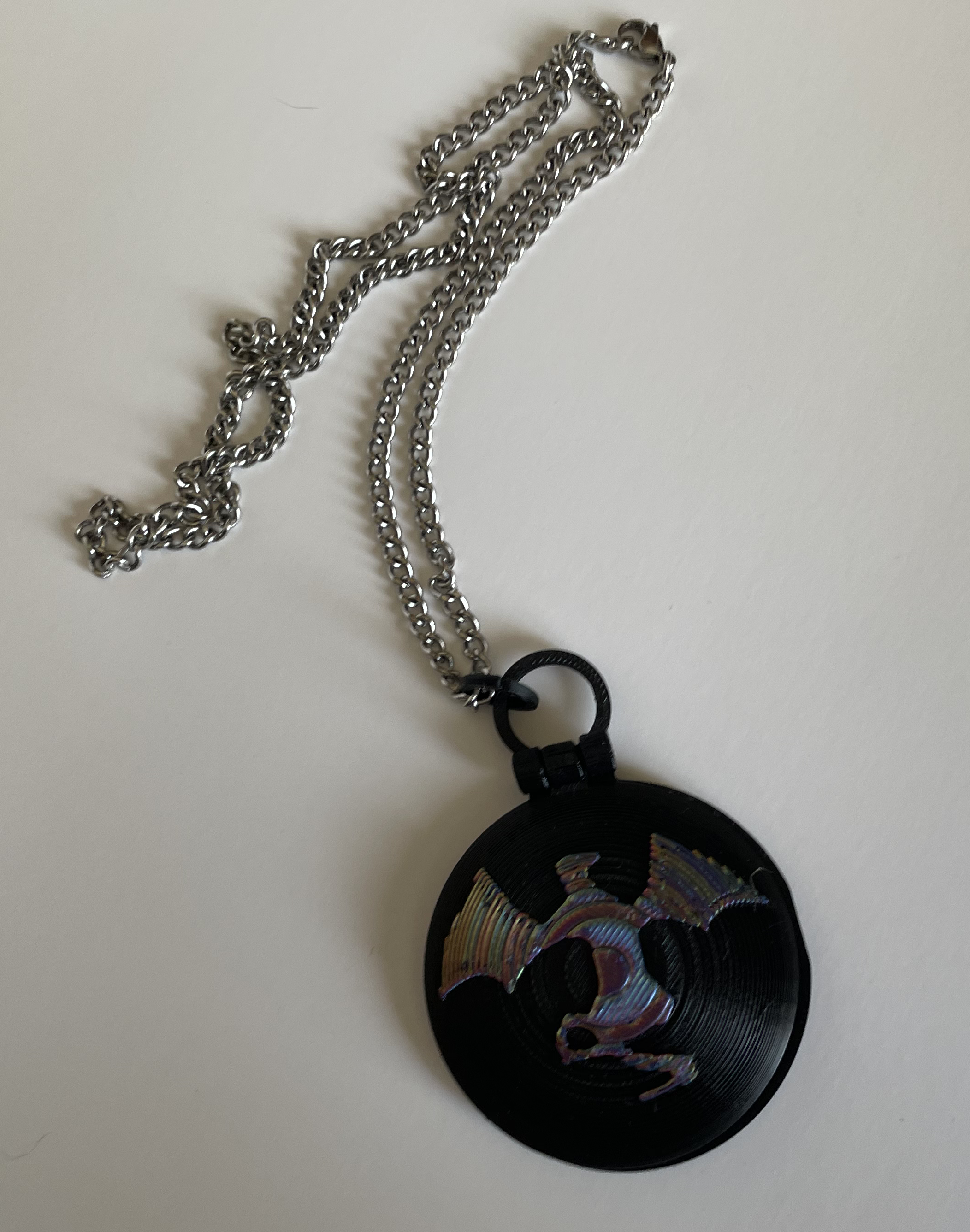 Peril's Amulet from Wings of Fire