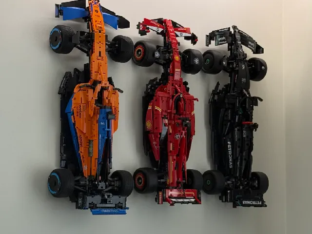 Lego F1 Wall Mount