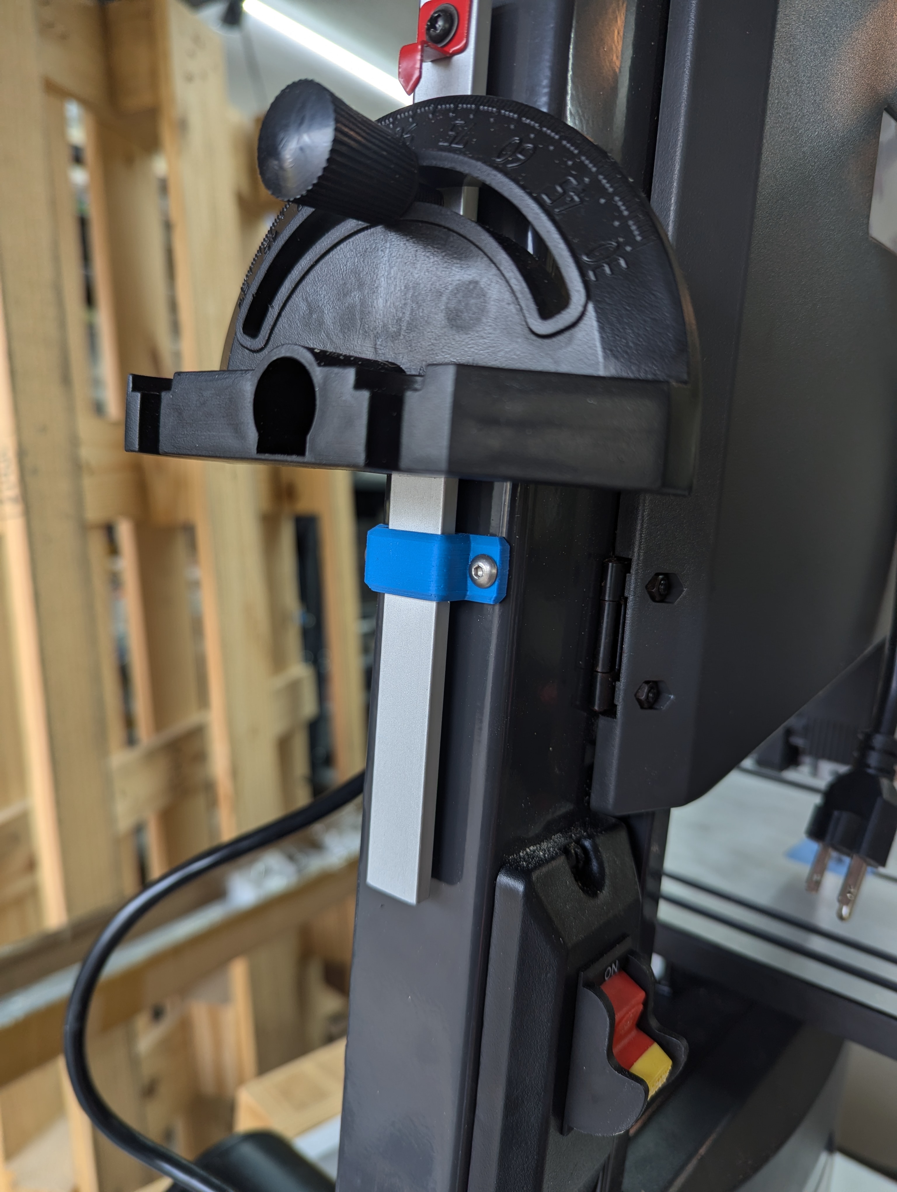 Central Machinery Band Saw Tool Holder