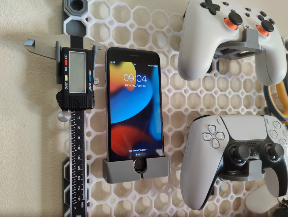 iPhone 6s / 6 Holder for Multiboard Multipoint