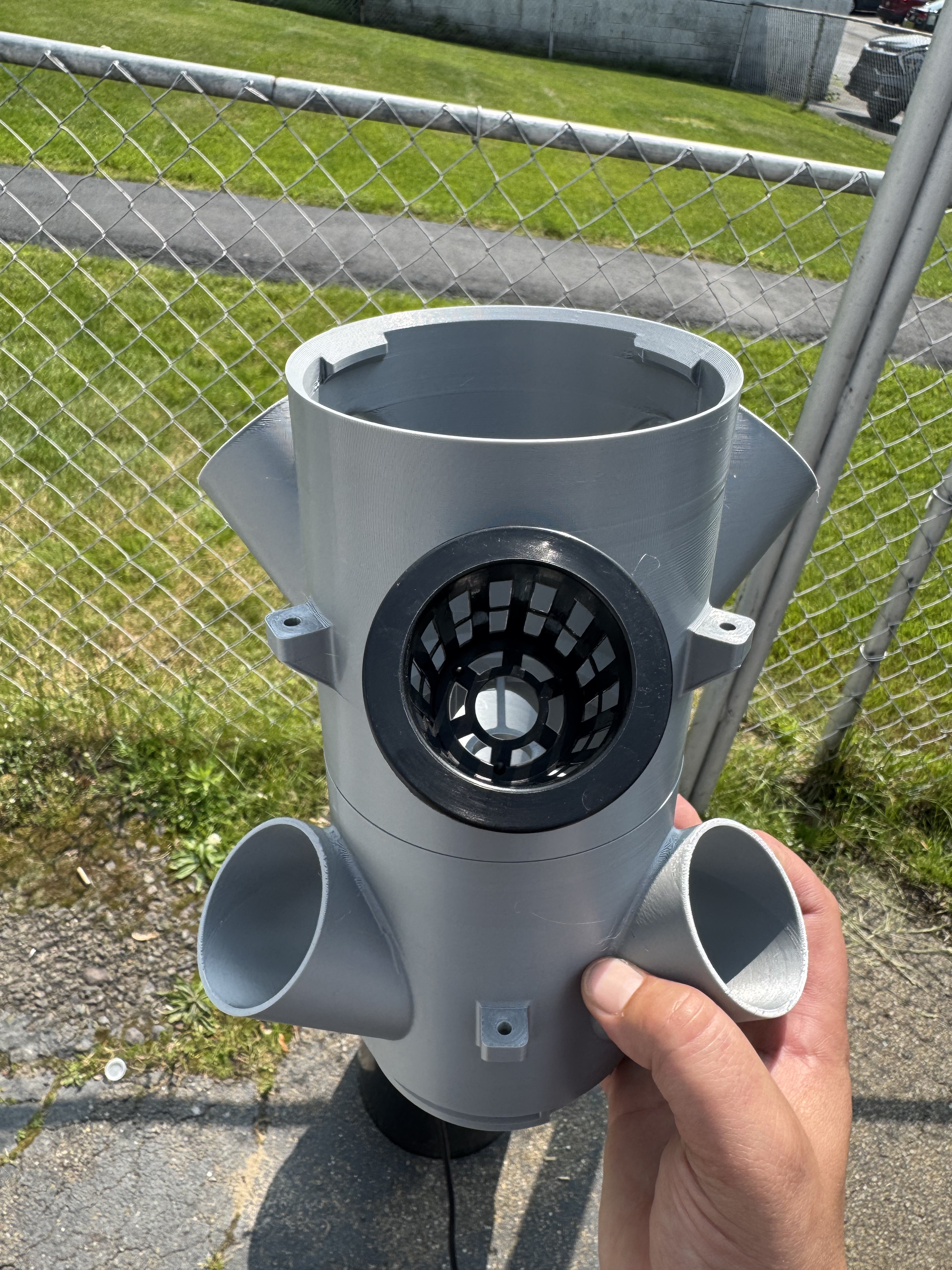 2 inch net pot tower with and without diffuser