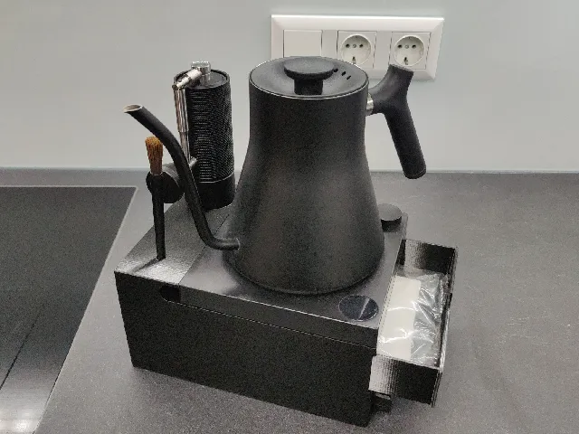 Fellow Stagg EKG + Accessory Stand