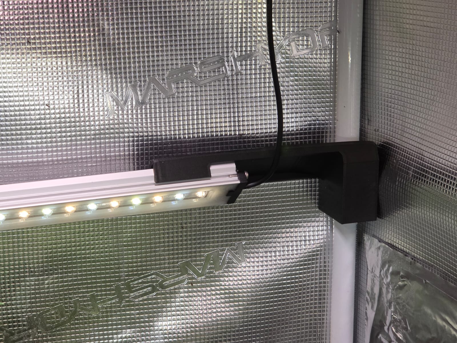 Sanlight Flex 2 Grow Tent holder 16mm