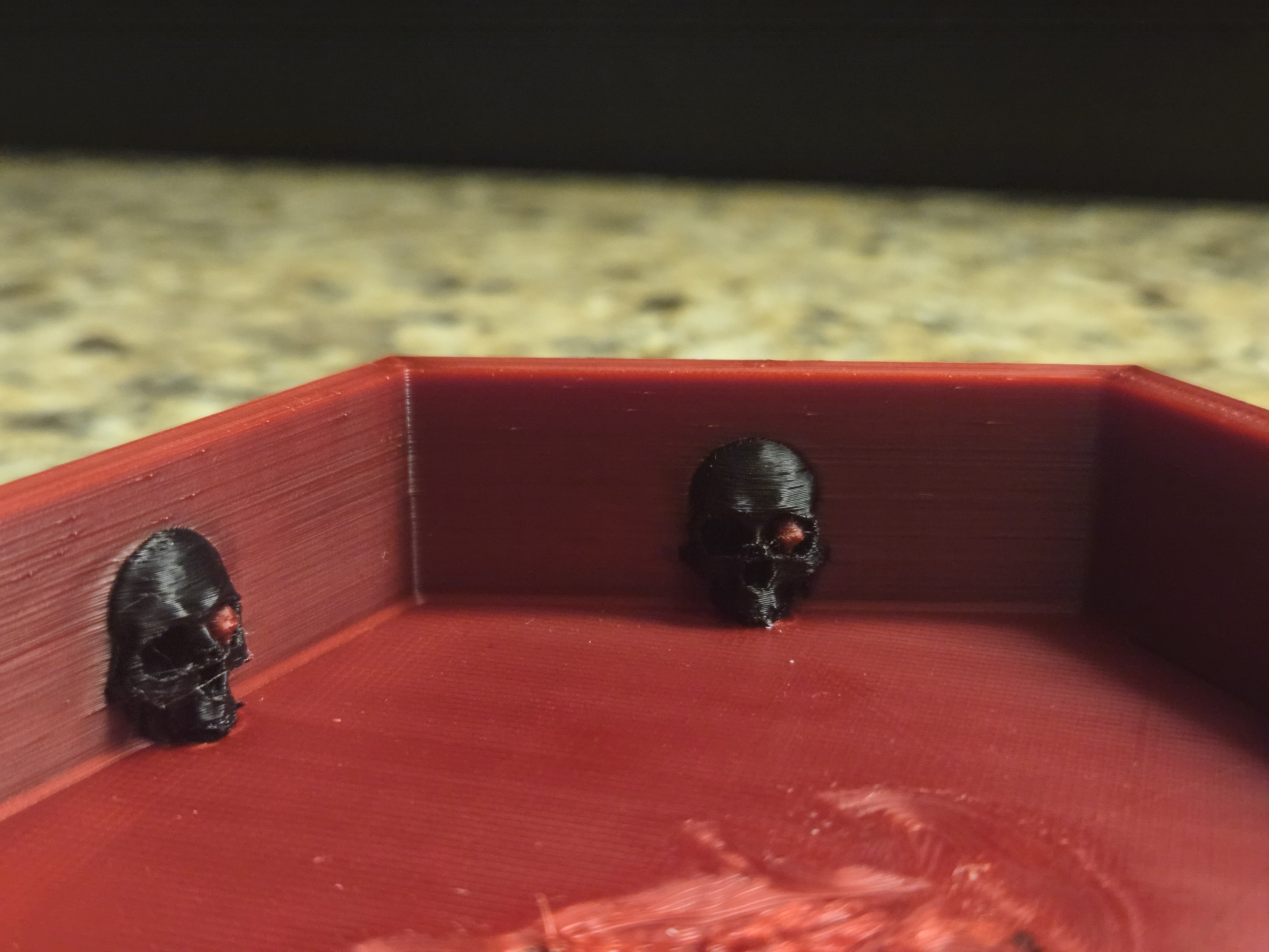 Small skull dice tray