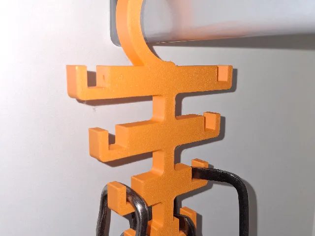 Improved Belt Hanger