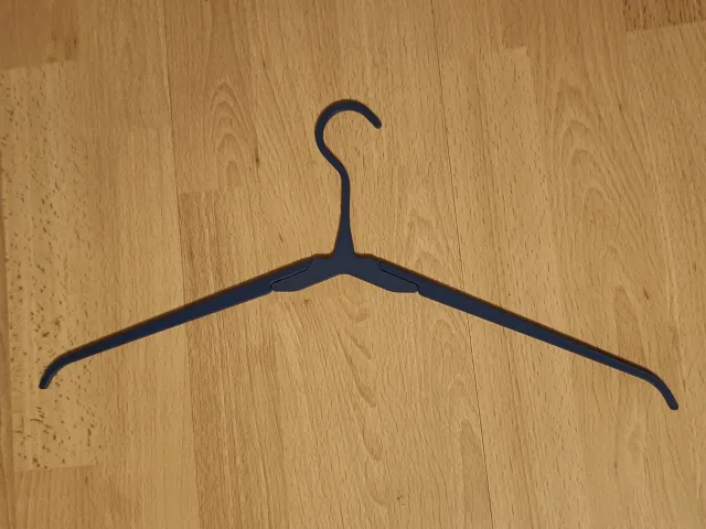 Cheap Clothes Hanger