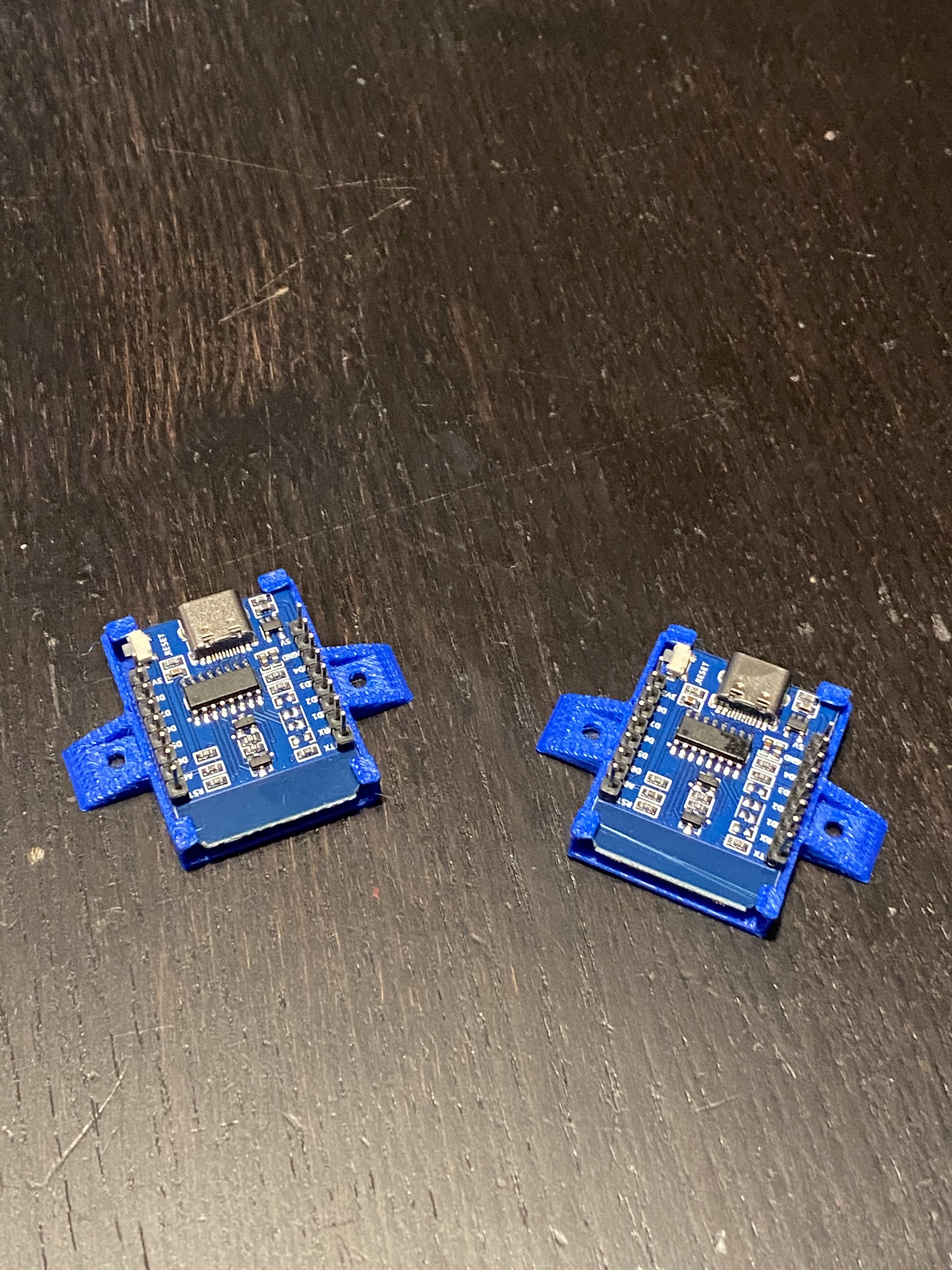 Simple Mount with screw for Wemos D1 mini / ESP8266